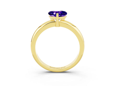 Yellow gold Heart Cut Tanzanite Solitaire Engagement Ring with Round Band and Four-Prong Setting_3
