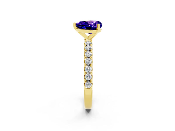 Yellow gold Heart Cut Tanzanite Solitaire Pavé Band with Four-Prong Setting