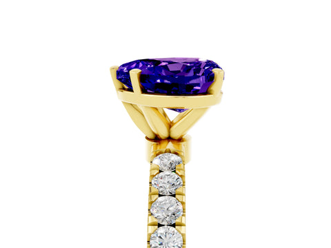 Yellow gold Heart Cut Tanzanite Solitaire Ring with Pavé Accents and Four-Prong Setting_5