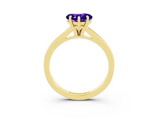 Yellow gold Heart Cut Tanzanite Solitaire Ring with Pavé Band and Prong Setting