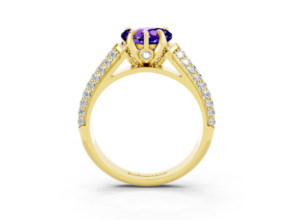 Yellow gold Heart Cut Tanzanite Solitaire Ring with Three-Row Pavé Band and Four-Prong Setting