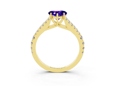 Yellow gold Heart Cut Tanzanite Split Shank Pavé Engagement Ring with Four-Prong Setting_15