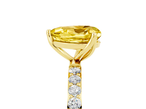 Yellow gold Heart Cut Yellow Sapphire Solitaire Engagement Ring with Pavé Band and Prong Setting_5