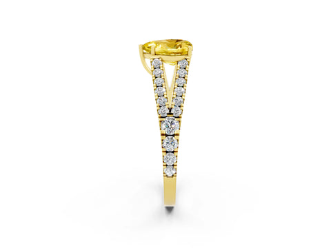 Yellow gold Heart Cut Yellow Sapphire Split Shank Pavé Engagement Ring with Four-Prong Setting_14