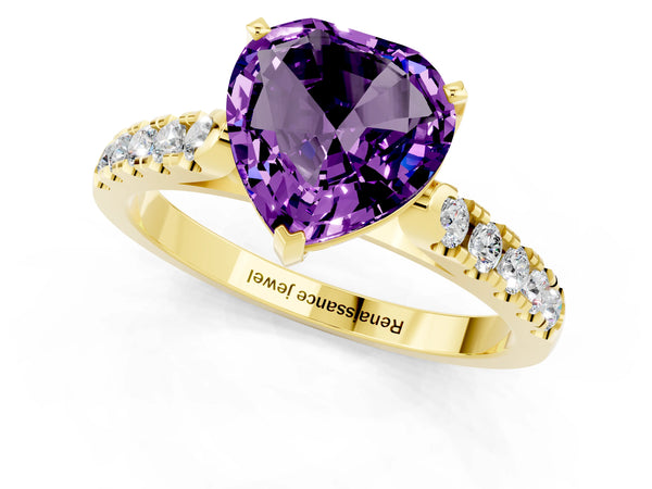 Yellow gold Heart Cut Amethyst Pavé Band Solitaire Ring with Prong Setting