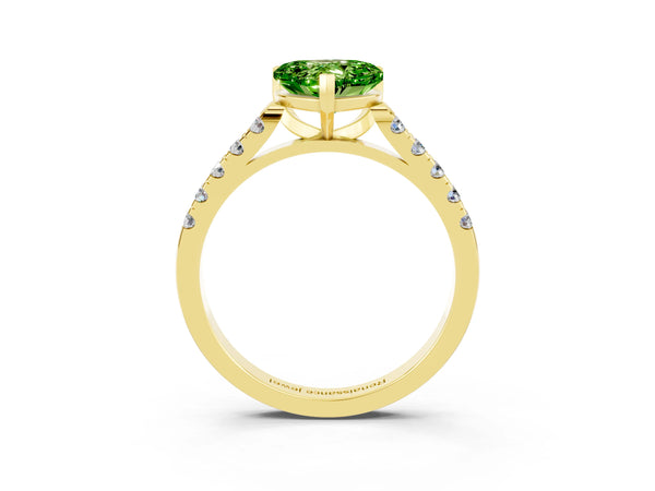 Yellow gold Heart Cut Peridot Pavé Band Solitaire Ring with Prong Setting