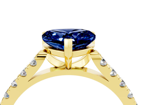 Yellow gold Heart Cut {stone} Solitaire Ring with Pavé Band and Four Prong Setting_4