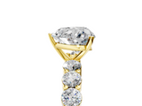 Yellow gold Heart Diamond Pavé Band Solitaire with Four-Prong Setting_21