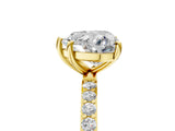 Yellow gold Heart Diamond Pavé Band with Six-Prong Setting_60