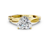 Yellow gold Heart Solitaire Diamond Twisted Band with Four-Prong Setting_47