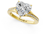 Yellow gold Heart Solitaire Pavé Band with Four-Prong Setting_63