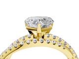 Yellow gold Heart Solitaire Twist Band with Pavé Setting and Four-Prong Setting_130