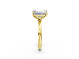Yellow gold Heart and Emerald Cut Toi Moi Ring with Prong Setting_53