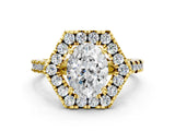 Yellow gold Hexagonal Halo Oval Cut Diamond Pavé Band with Four-Prong Setting_3