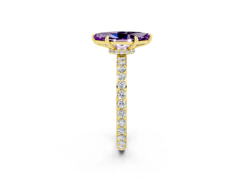 Yellow gold Marquise Cut Amethyst Solitaire Engagement Ring with Pavé Band and Four-Prong Setting_2
