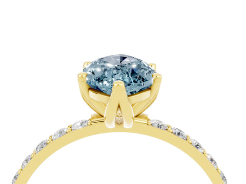 Yellow gold Marquise Cut Aquamarine Solitaire Engagement Ring with Pavé Band and Prong Setting_4