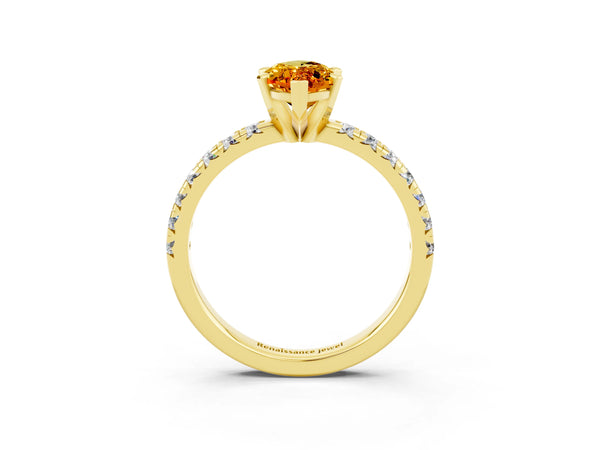 Yellow gold Marquise Cut Citrine Solitaire Pavé Engagement Ring with Round Band and Prong Setting