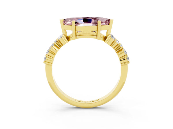 Yellow gold Marquise Cut Diamond Cluster Pavé Band with Four-Prong Setting
