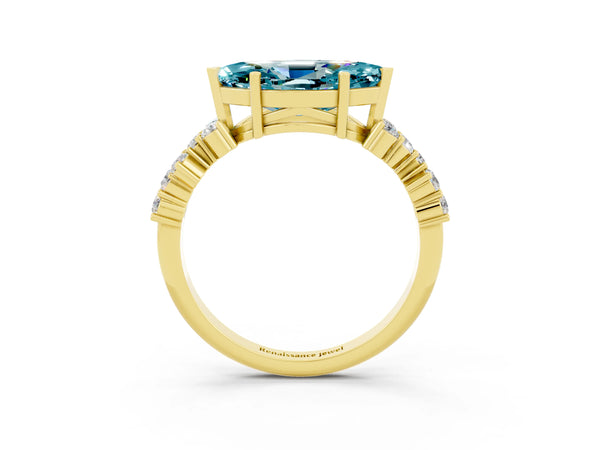Yellow gold Marquise Cut Diamond Cluster Pavé Band with Four-Prong Setting
