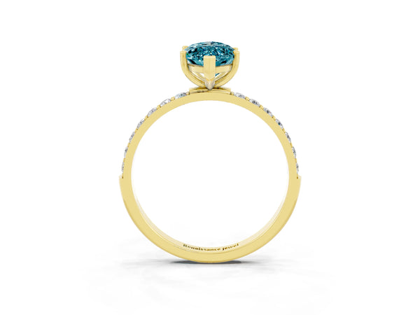 Yellow gold Marquise Cut Diamond Pavé Band with Six-Prong Setting