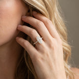 Yellow gold Marquise Cut Diamond Ring with Marquise Side Stones and Prong Setting_89