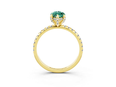 Yellow gold Marquise Cut Diamond Solitaire Ring with Four-Prong Setting and Pavé Band_27