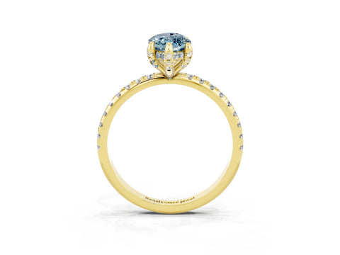 Yellow gold Marquise Cut Diamond Solitaire Ring with Four-Prong Setting and Pavé Band_3