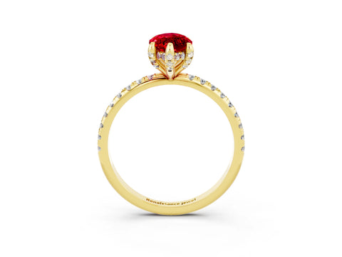 Yellow gold Marquise Cut Diamond Solitaire Ring with Four-Prong Setting and Pavé Band_3