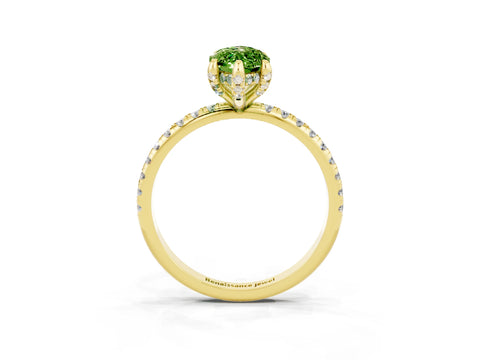 Yellow gold Marquise Cut Diamond Solitaire Ring with Four-Prong Setting and Pavé Band_3