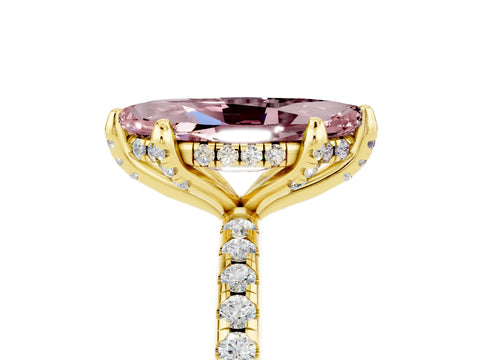 Yellow gold Marquise Cut Diamond Solitaire Ring with Four-Prong Setting and Pavé Band_5