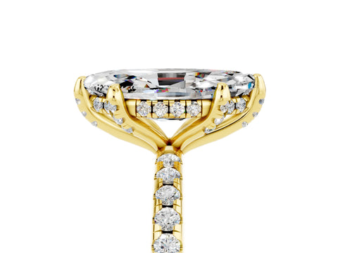 Yellow gold Marquise Cut Diamond Solitaire Ring with Four-Prong Setting and Pavé Band_5
