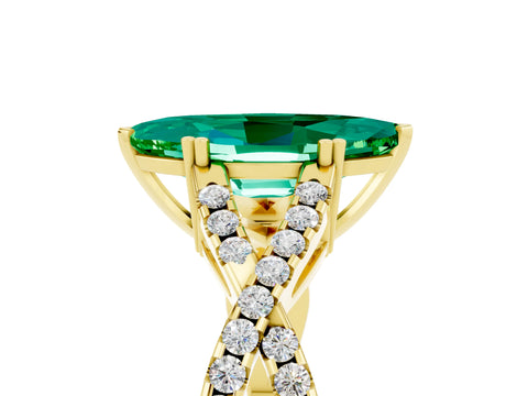 Yellow gold Marquise Cut Emerald Solitaire Ring with Four-Prong Setting and Twisted Pavé Band_5