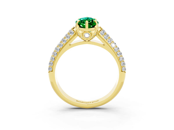 Yellow gold Marquise Cut Emerald Solitaire Ring with Three-Row Pavé Band and Four-Prong Setting
