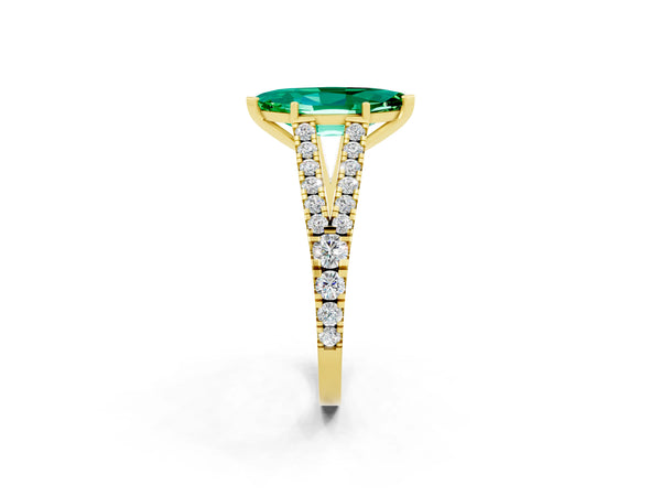Yellow gold Marquise Cut Emerald Split Shank Pavé Engagement Ring with Four-Prong Setting