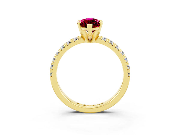 Yellow gold Marquise Cut Garnet Solitaire Pavé Engagement Ring with Round Band and Prong Setting