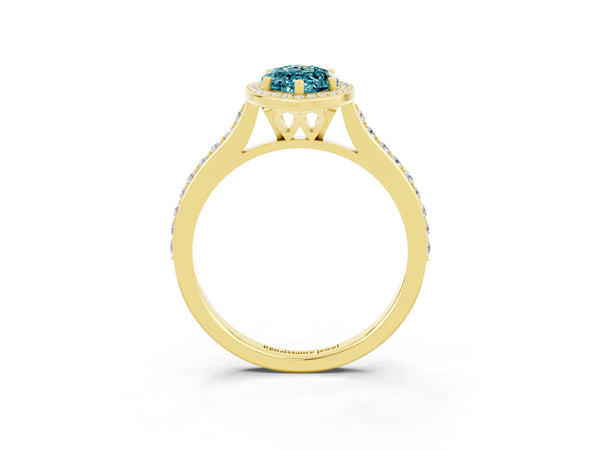 Yellow gold Marquise Cut Halo Round Diamond Pavé Band with Four-Prong Setting