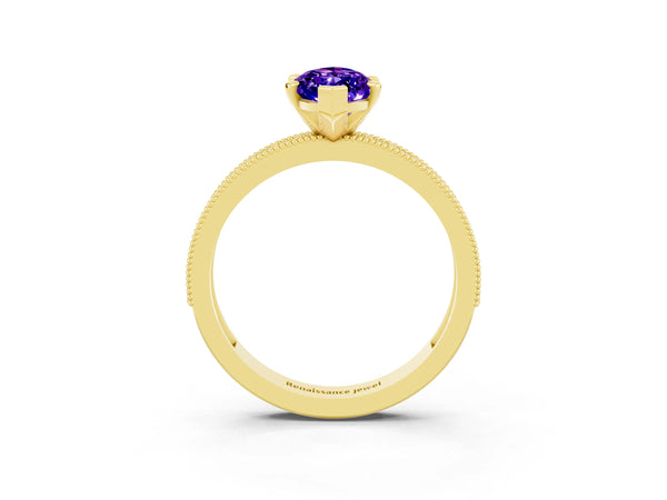 Yellow gold Marquise Cut Tanzanite Milgrain Pavé Engagement Ring with Four-Prong Setting