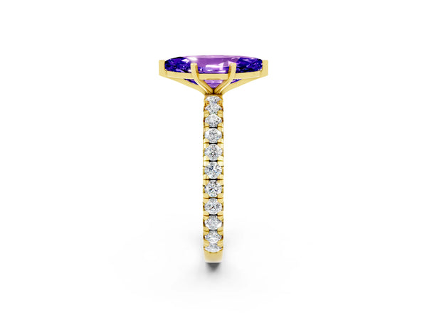 Yellow gold Marquise Cut Tanzanite Pavé Solitaire Ring with Round Band and Prong Setting
