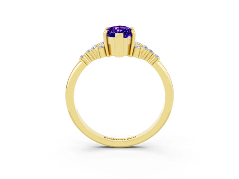 Yellow gold Marquise Cut Tanzanite Ring with Side Stones and Four-Prong Setting_39