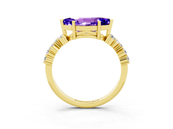 Yellow gold Marquise Cut Tanzanite Scattered Round Accent Ring with Prong Setting
