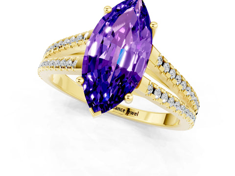 Yellow gold Marquise Cut Tanzanite Solitaire Engagement Ring with Split Shank Pavé Band_1