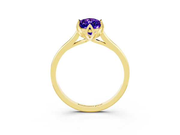 Yellow gold Marquise Cut Tanzanite Solitaire Ring with Flower Prong Setting and Classic Band