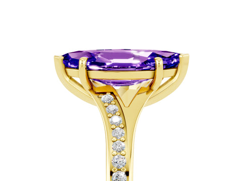 Yellow gold Marquise Cut Tanzanite Solitaire Ring with Pavé Band and Prong Setting_17