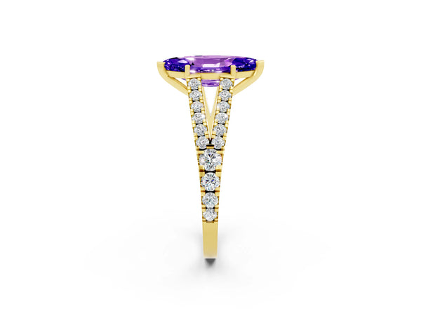 Yellow gold Marquise Cut Tanzanite Split Shank Pavé Engagement Ring with Four-Prong Setting