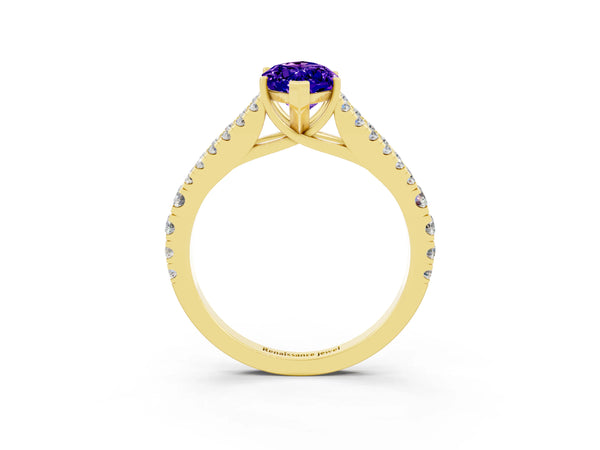 Yellow gold Marquise Cut Tanzanite Split Shank Pavé Engagement Ring with Four-Prong Setting