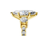Yellow gold Marquise Cut Three-Stone Diamond Pavé Band with Prong Setting_26