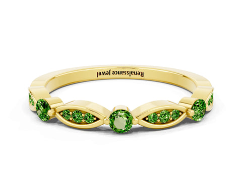 Yellow gold Marquise and Round Peridot Milgrain Band with Bezel Setting_6