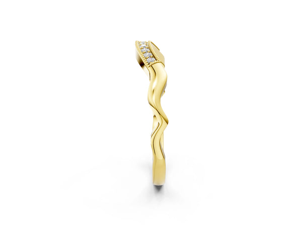 Yellow gold Milgrain Curved Diamond Pavé Band with Round Stones