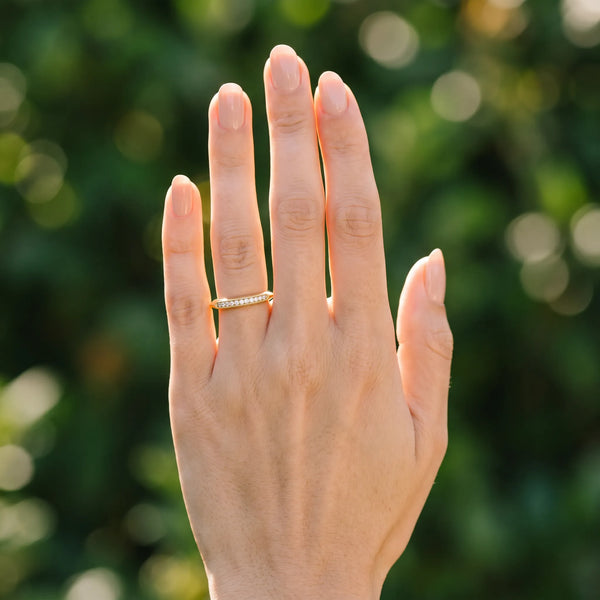 Yellow gold Milgrain Round Diamond Pavé Set Half Eternity Band