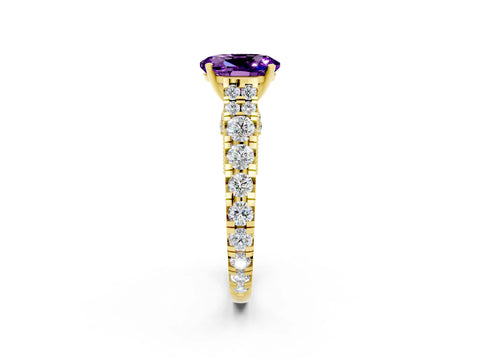 Yellow gold Oval Cut Amethyst Classic Solitaire Ring with Pavé Band and Four-Prong Setting_2